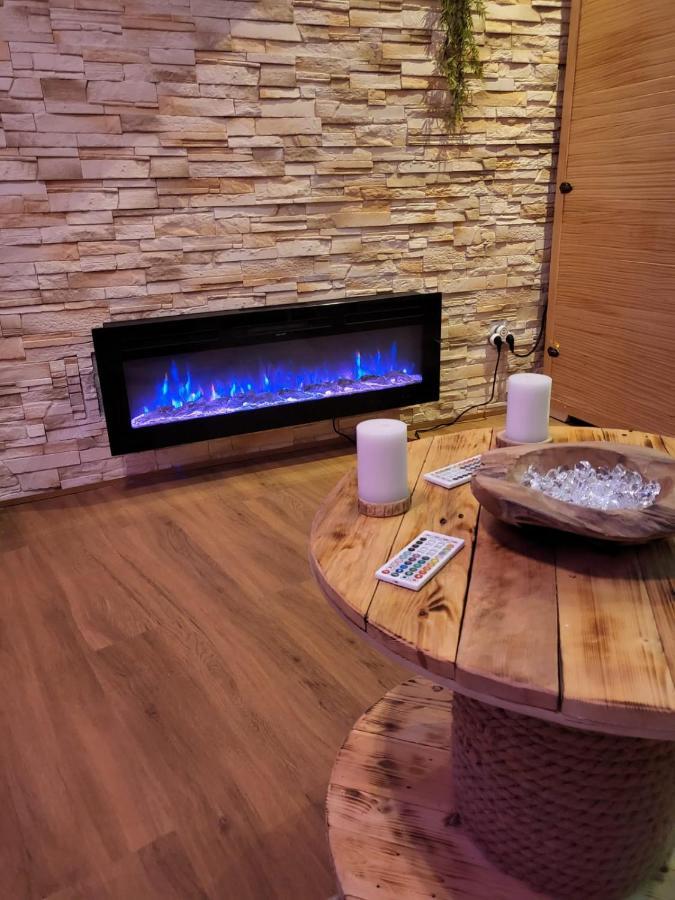 Le Spa De La Cathedrale - Jacuzzi - Sauna - Champagne - Netflix - Wifi Troyes Eksteriør billede