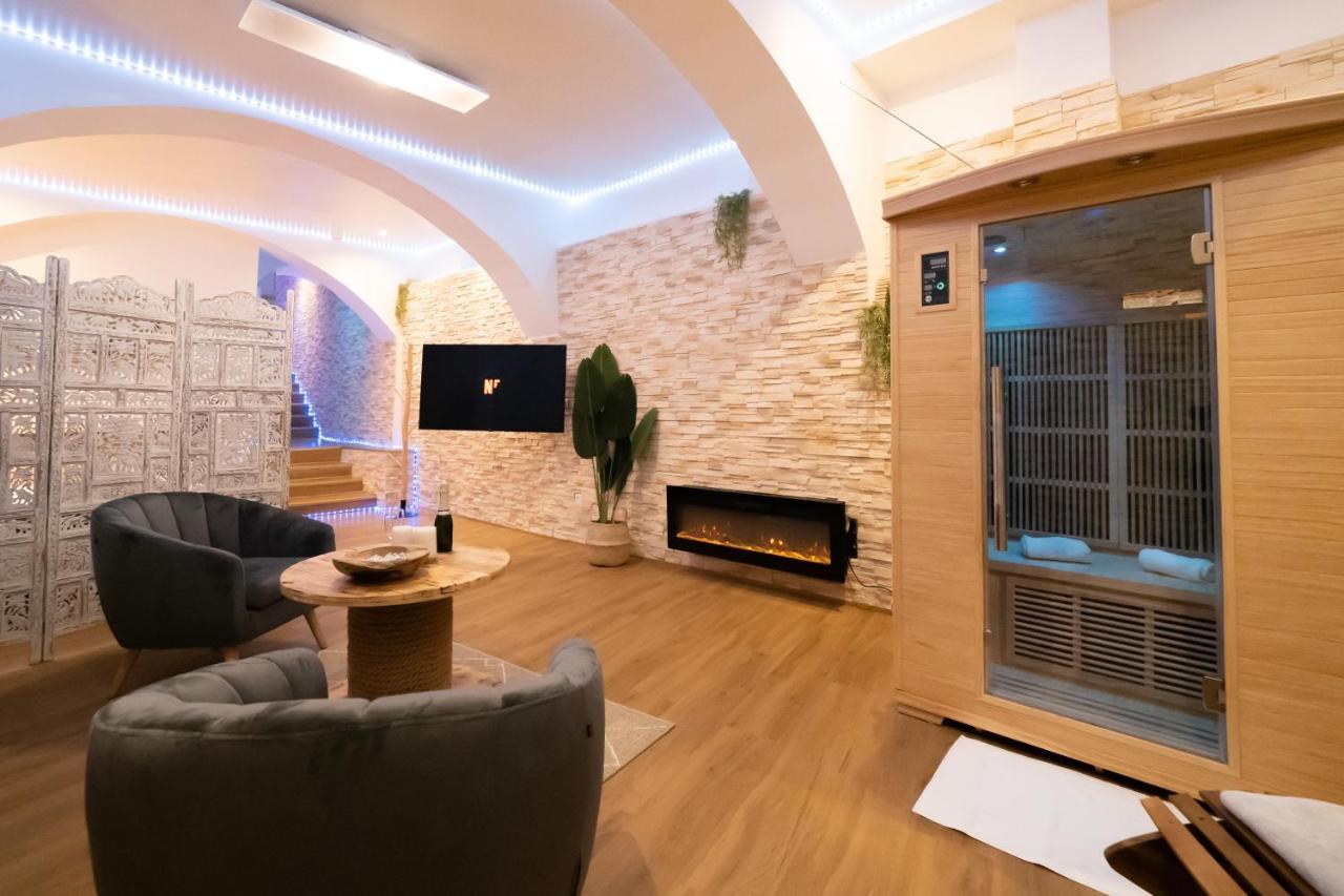 Le Spa De La Cathedrale - Jacuzzi - Sauna - Champagne - Netflix - Wifi Troyes Eksteriør billede